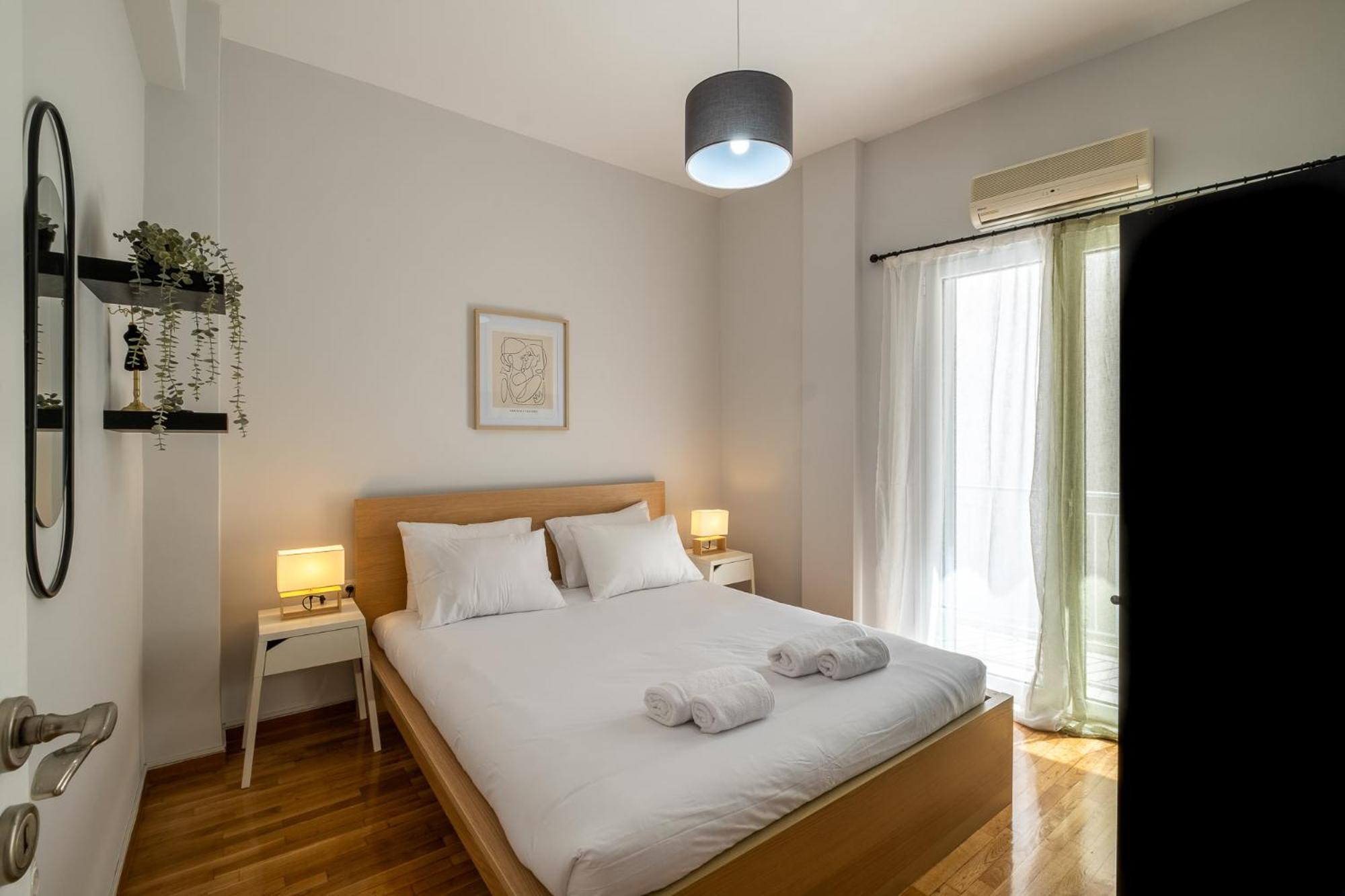 Lovely And Modern 3Bd Apartment Close To Ampelokipoi Metro アテネ エクステリア 写真