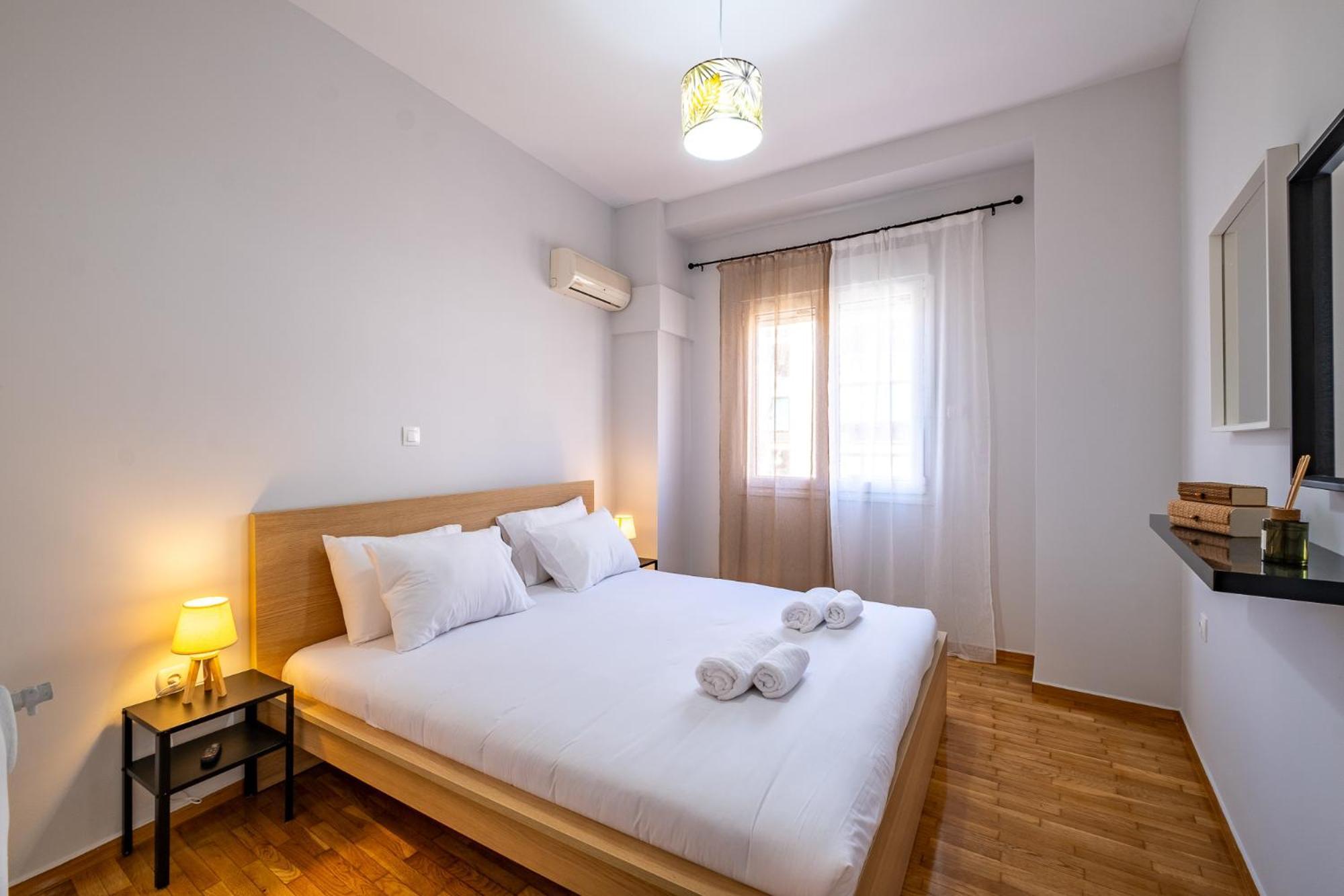 Lovely And Modern 3Bd Apartment Close To Ampelokipoi Metro アテネ エクステリア 写真