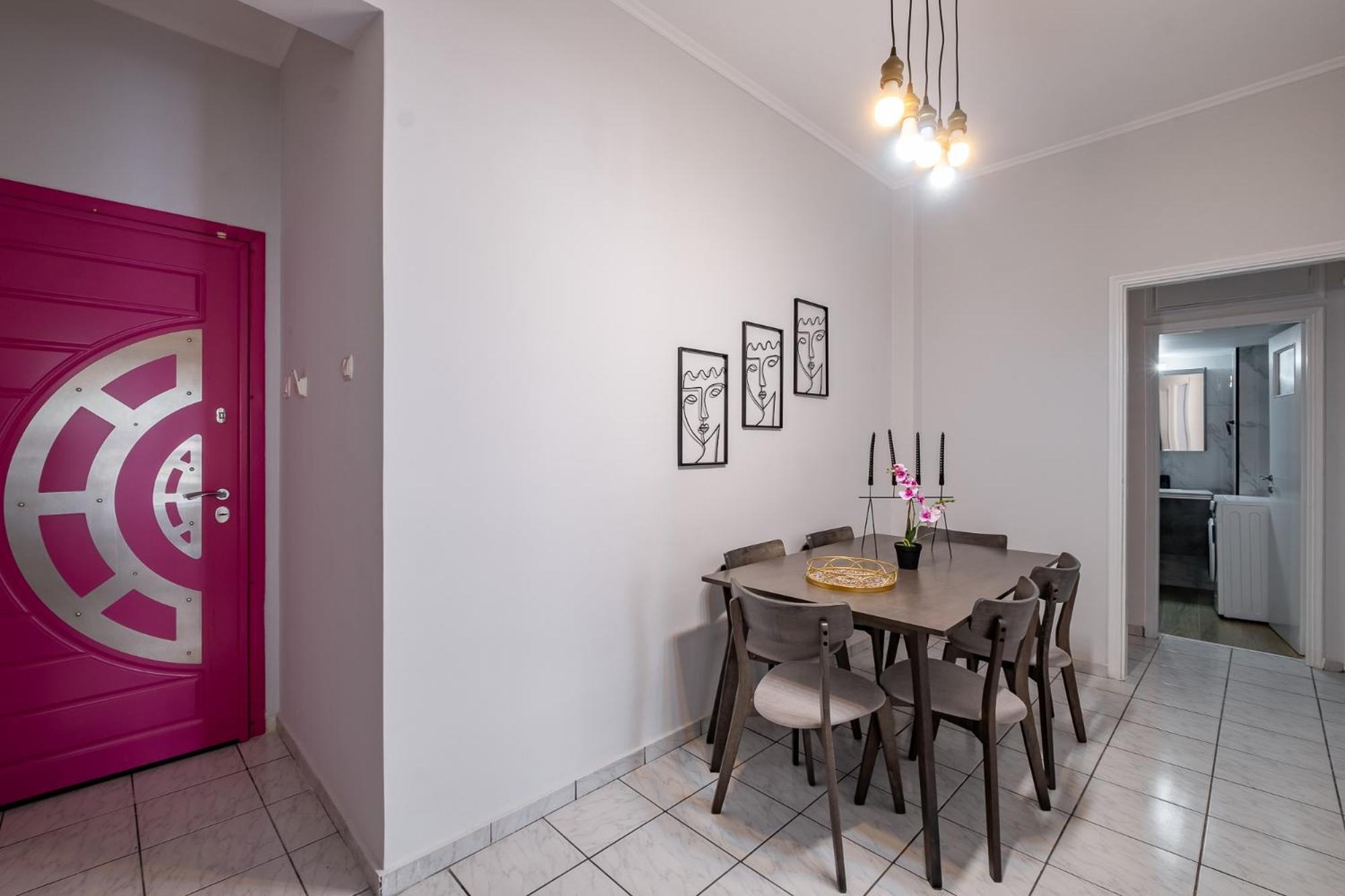 Lovely And Modern 3Bd Apartment Close To Ampelokipoi Metro アテネ エクステリア 写真